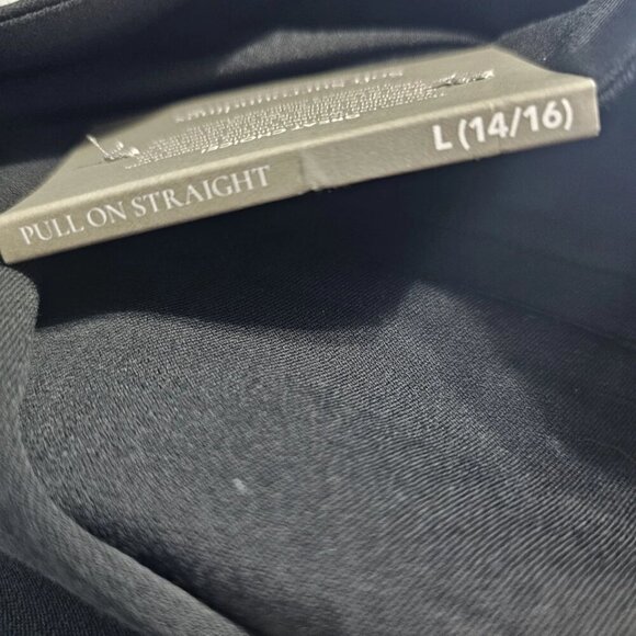 Soft Surroundings Pull On Black Skort Size Large - Picture 7 of 8